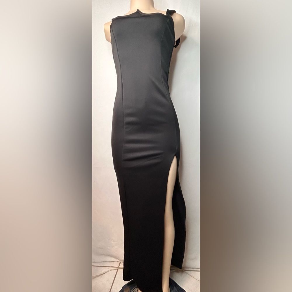 PrettyLittleThing Black Structured Bodice Bodycon Maxi Dress Size 2